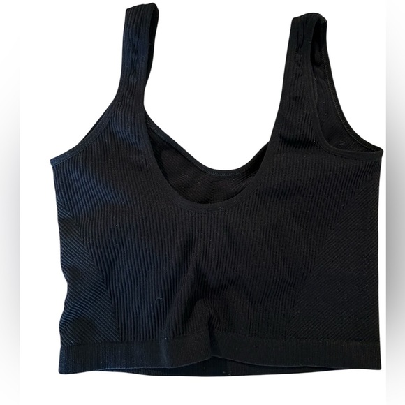 Free People Movement Ribbed Tank with built in bra NWOT - Picture 3 of 3